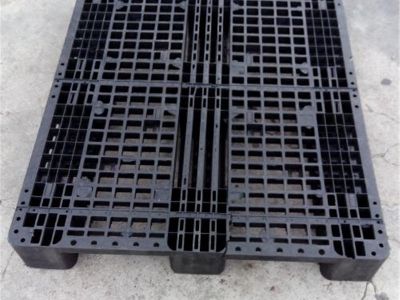 塑膠卡板（托盤）