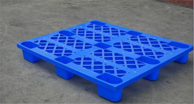 塑膠卡板（托盤）